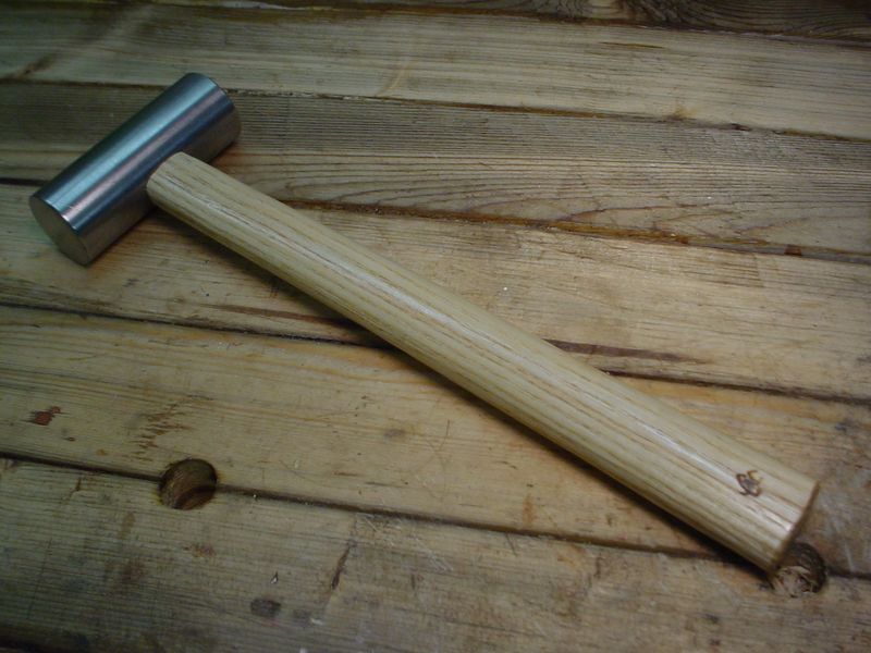 A japanese style hammer