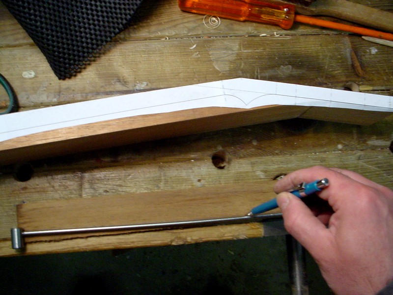The wooden cawl is traced using the rod curve.